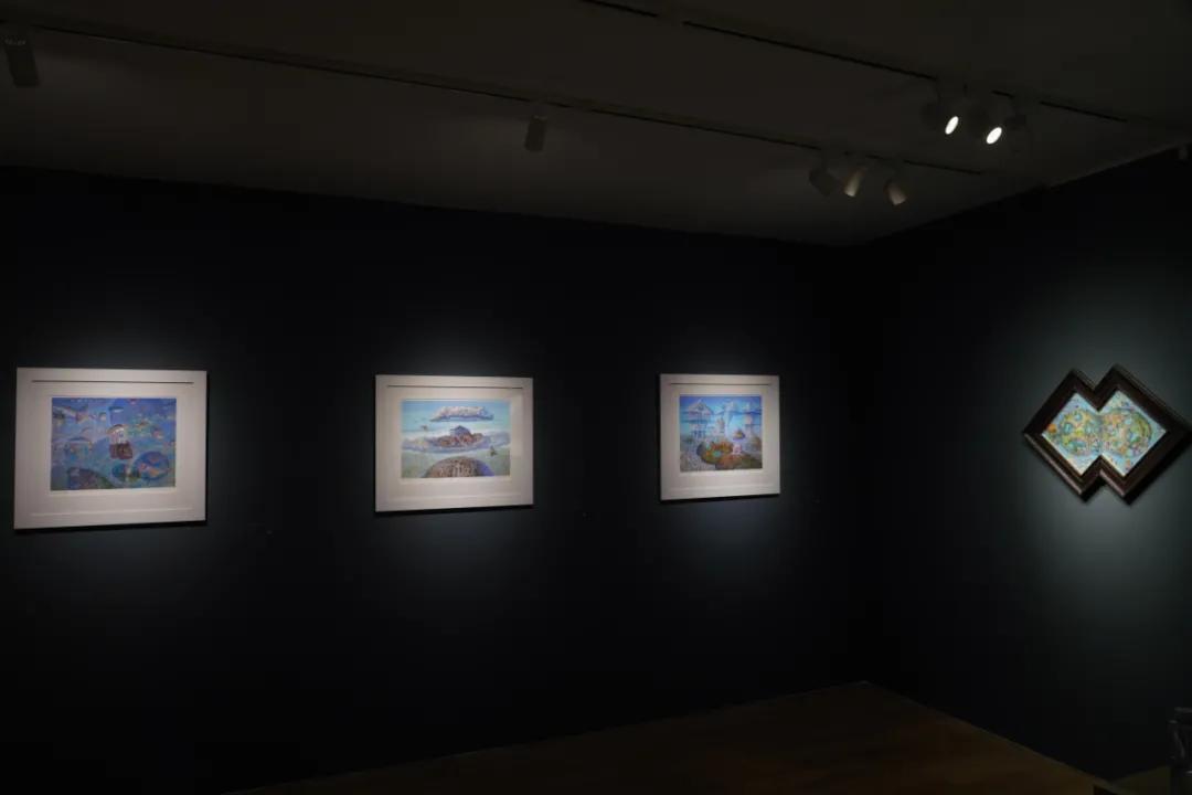 绝美|宫崎骏动画场景原画师,艺术家井上直久笔下的乌托邦世界