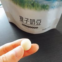 奶制品零食花样多，提子奶豆算一个。
