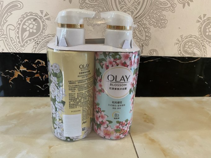 玉兰油沐浴产品