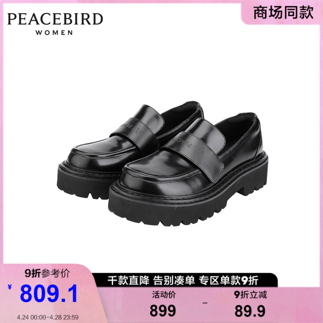当超模刘雯“变身”设计师，没想到单品竟如此实穿！