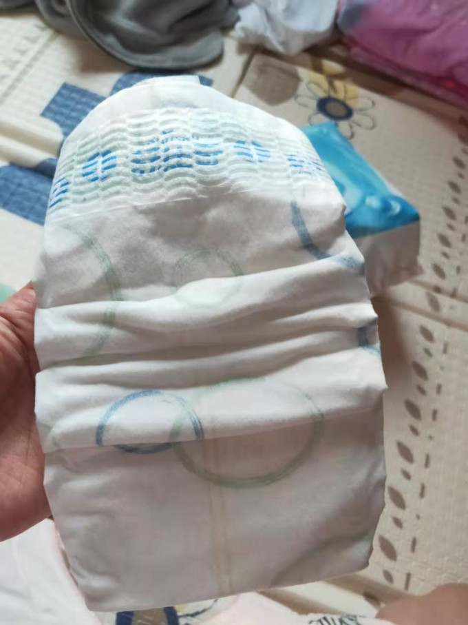 帮宝适婴儿尿裤