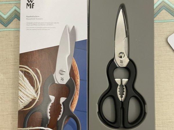 幸运抢到的wmf厨房剪刀