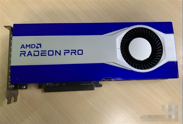 苹果定制独享：AMD Radeon Pro W6900X跑分出炉