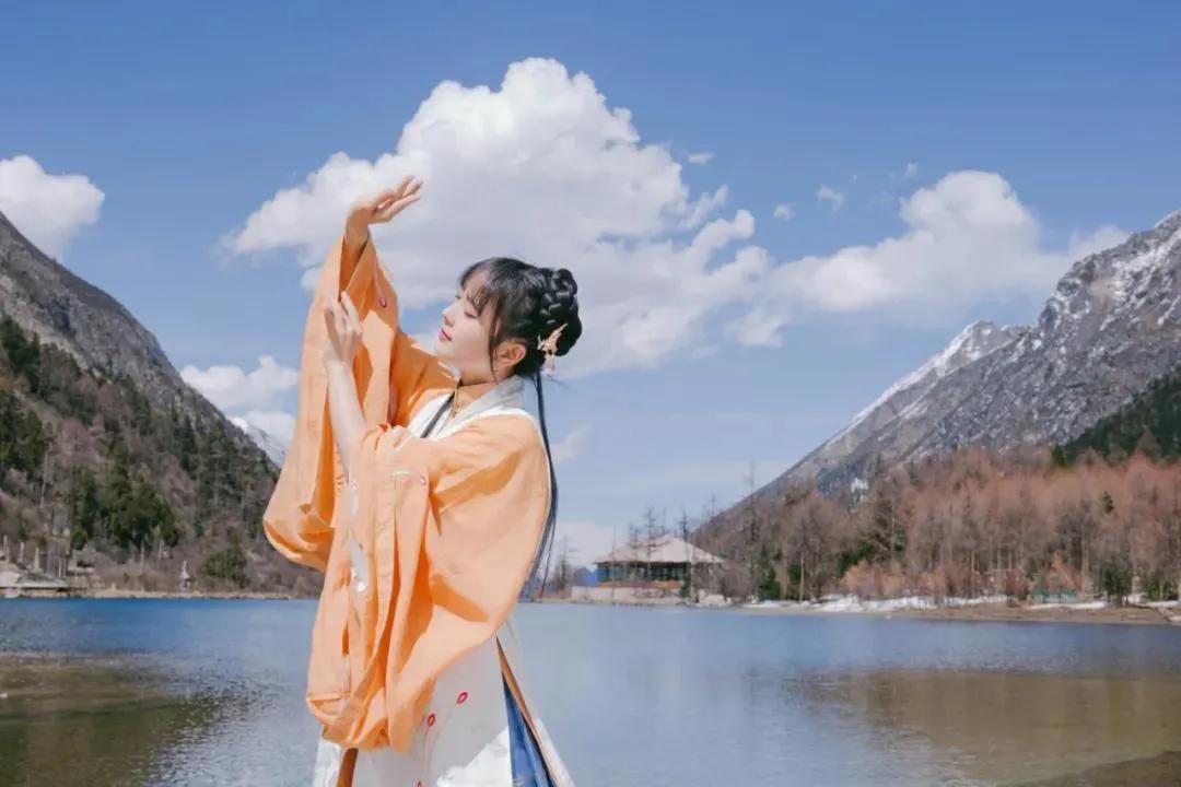 穿汉服免费入园系列--2021五一期间多地景点开展穿汉服免费入园活动（三）