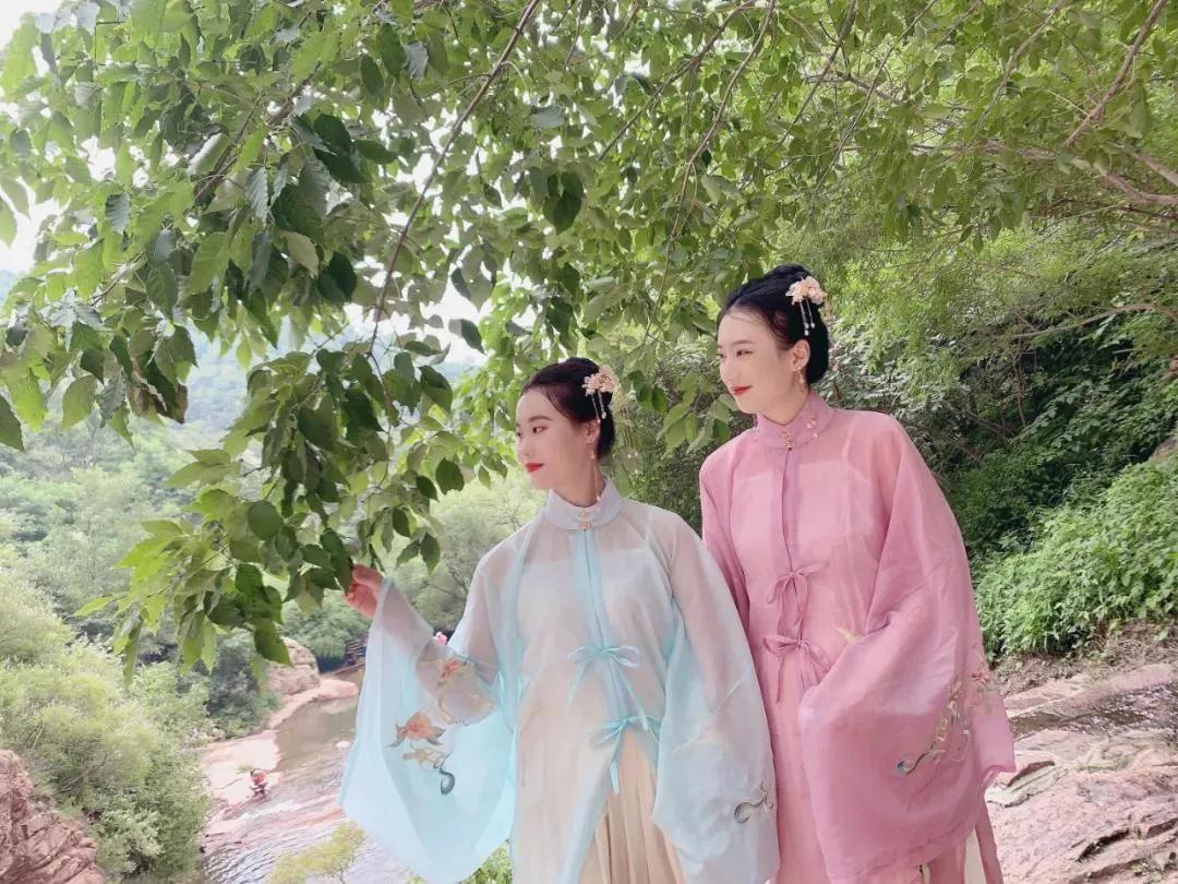 穿汉服免费入园系列--2021五一期间多地景点开展穿汉服免费入园活动(五)