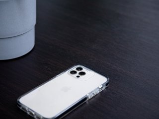 iPhone12晶透壳