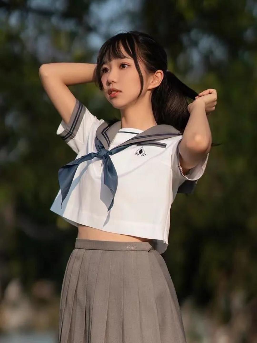五月必备的!十款貌美清新的校供感水手服来啦~