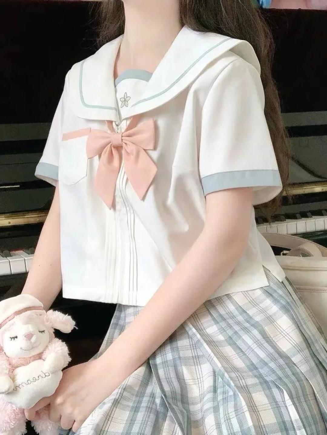 五月必备的!十款貌美清新的校供感水手服来啦~