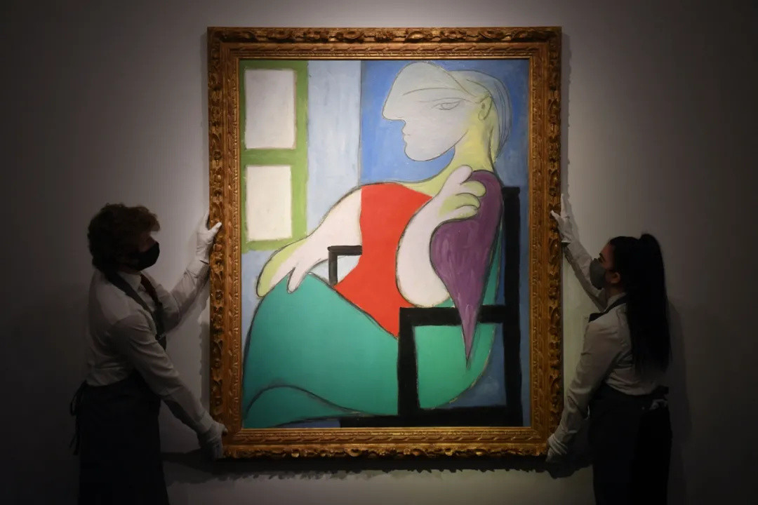 够贵！毕加索《坐窗边的女人》卖出6.6亿，仅用19分钟！画中正是他出轨的第4位情人，网友：是女人缔造了毕加索！