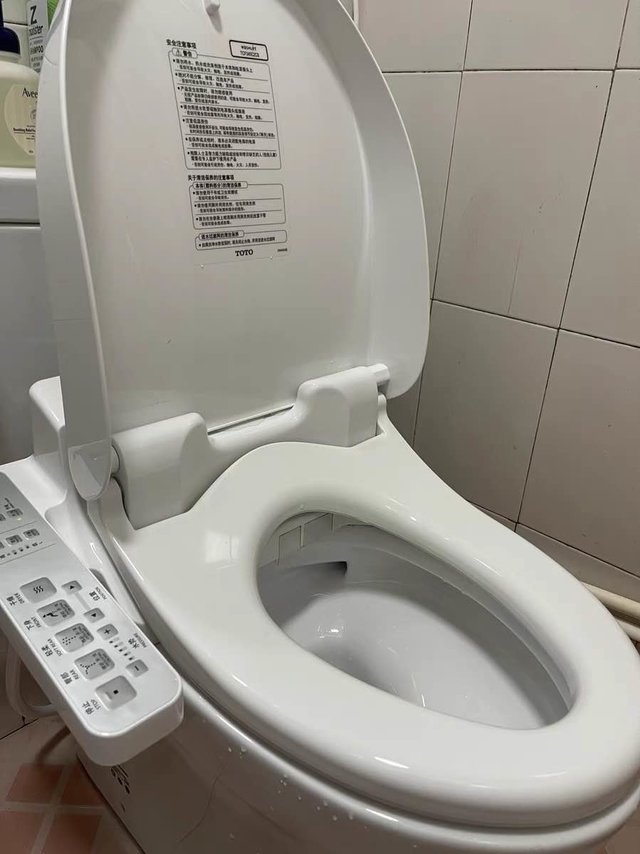 智能超漩，节水省电，TOTO卫浴。