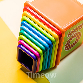 鲜艳的彩虹配色-Playgo叠高高