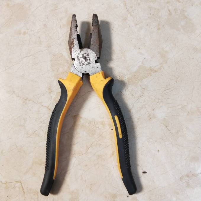 宏远工具钳子