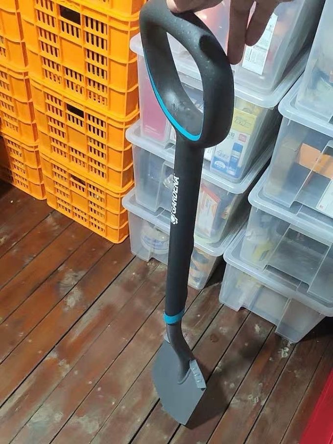 嘉丁拿铲子