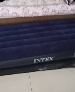 intex蓝色充气床垫
