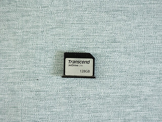 MacbookPro救星-创见存储扩展卡