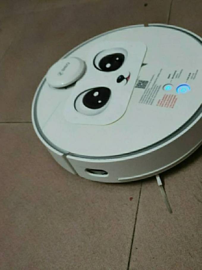 360扫地机器人