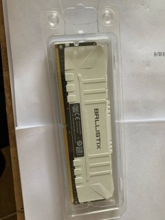 Crucial 英睿达 铂胜系列 DDR4 3200MHz 台式机内存 马甲条 白色 8GB BL8G32C16U4W【报价 价格 评测 怎么 ...