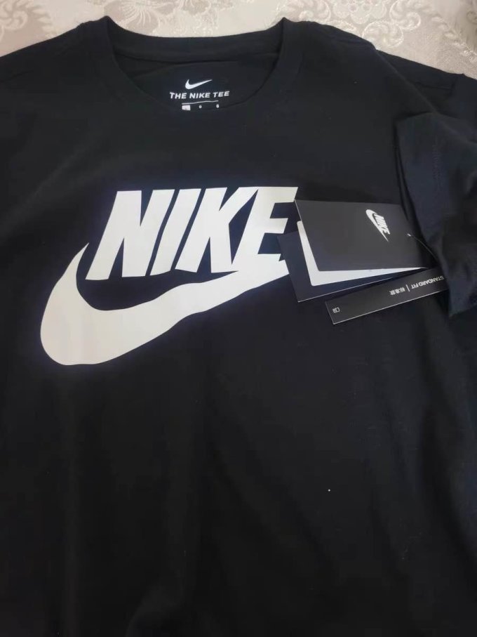 耐克运动服饰