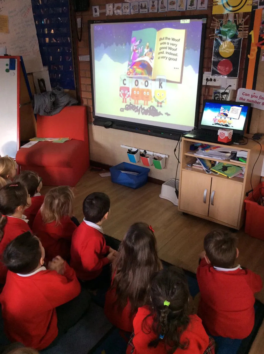 外国老师都在给学生看的两部BBC王牌动画片，寓教于乐又靠谱！