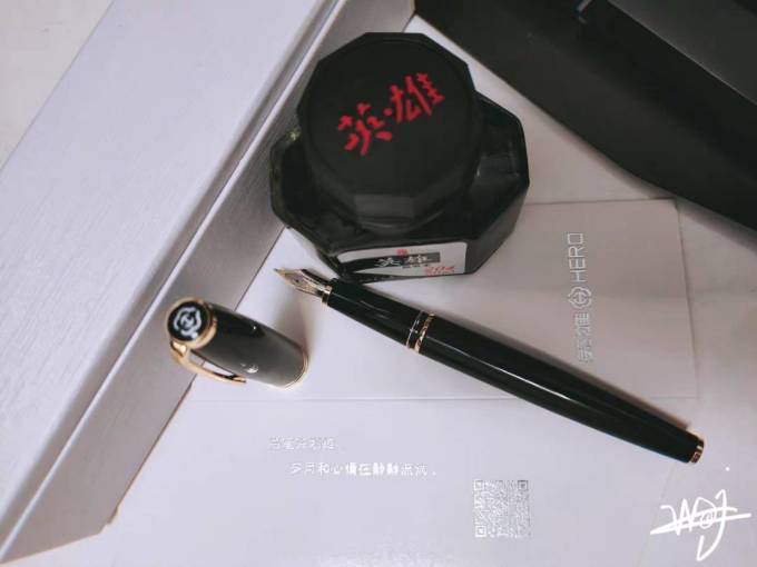 英雄钢笔