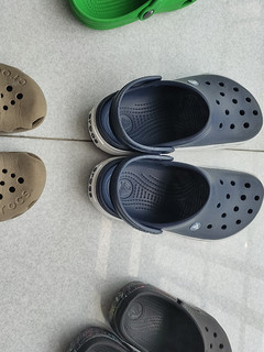 夏天最爱crocs 洞洞鞋