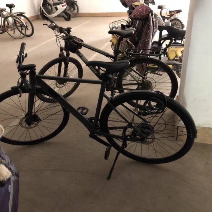 迪卡侬公路车