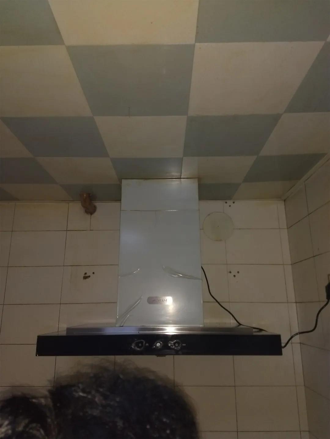 不规则户型怎么设计？老两口的原木风+无障碍设计的87㎡美宅，大概就是爱情的样子！