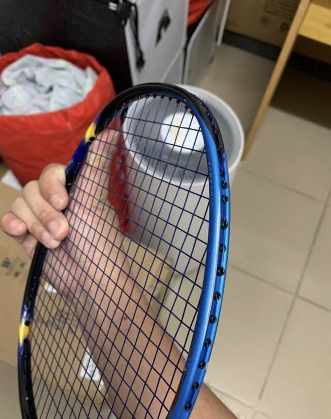 尤尼克斯羽毛球拍