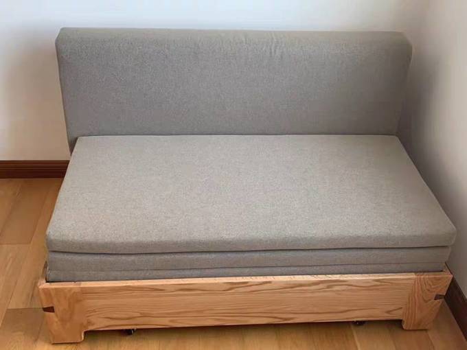 客厅家具