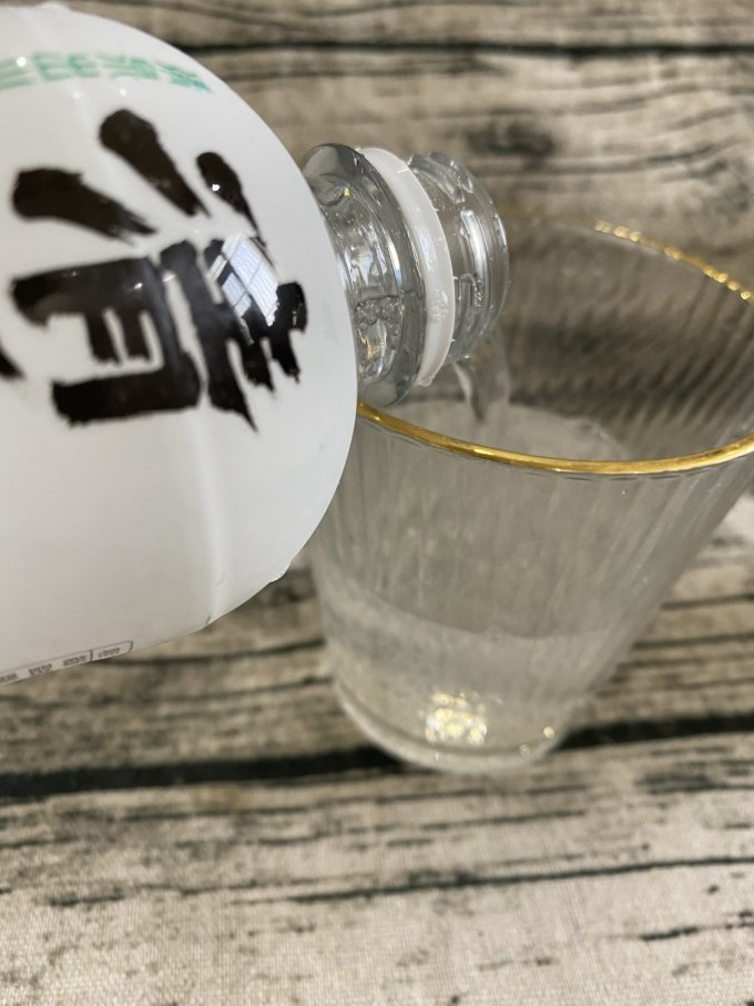 清泉出山饮料