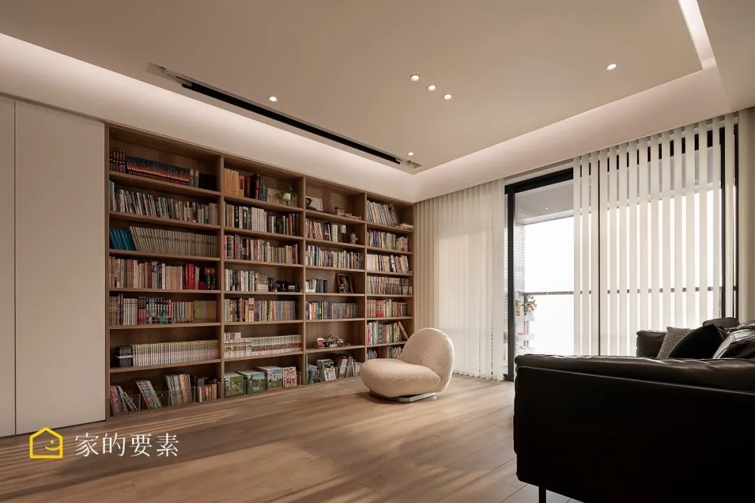 深圳屋主买下136㎡公寓，LDK、整排书墙、观景落地窗...把“图书馆”搬回家！