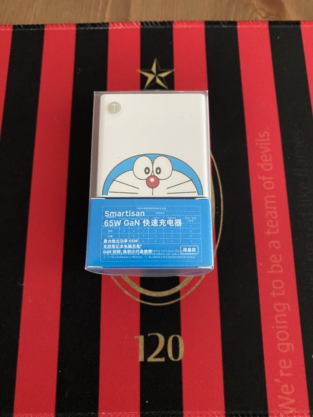 为信仰充值，两个不着调主角的爆款联手