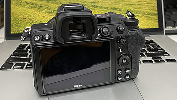 开箱晒物 篇一：人生第一台全画幅相机，尼康Z5（24-50）套机开箱及简单体验