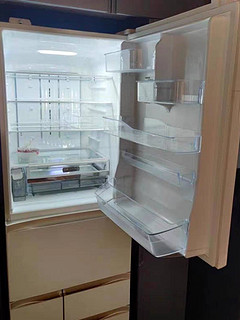 超多柜门设计的冰箱