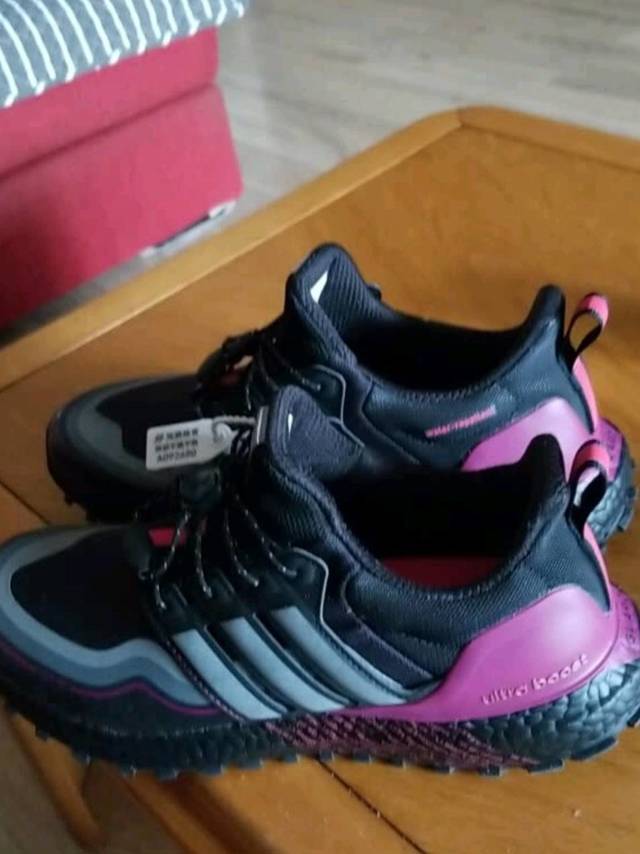 Adidas阿迪达斯2021夏季女鞋