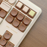 ikbc歌帝梵联名机械键盘体验，网友：巧克力“味”，真香