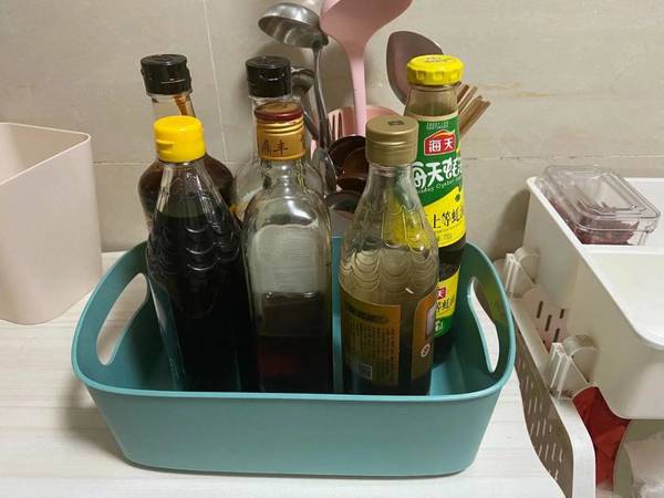 彩色收纳盒  不错不错
