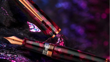 新品资讯：暗系红黑+经典活塞式吸墨，神秘又高贵，是买不起的三文堂Draco火龙钢笔~