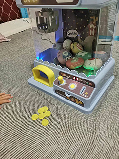 儿童抓娃娃机