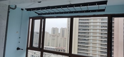 东西安装后感觉非常好，安装师傅认真负责，