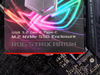 ROG StriX Arion SSD外