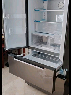 东芝冰箱520升变频 一级能效风冷无霜 