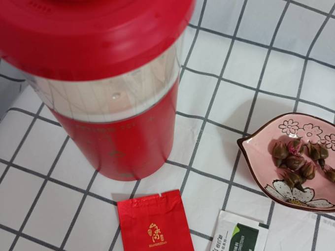 熊小夕电水壶