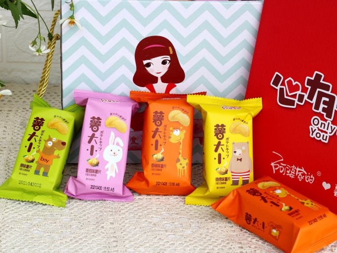 阿婆家的膨化食品