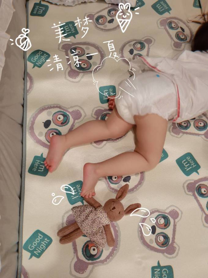 婴儿凉席