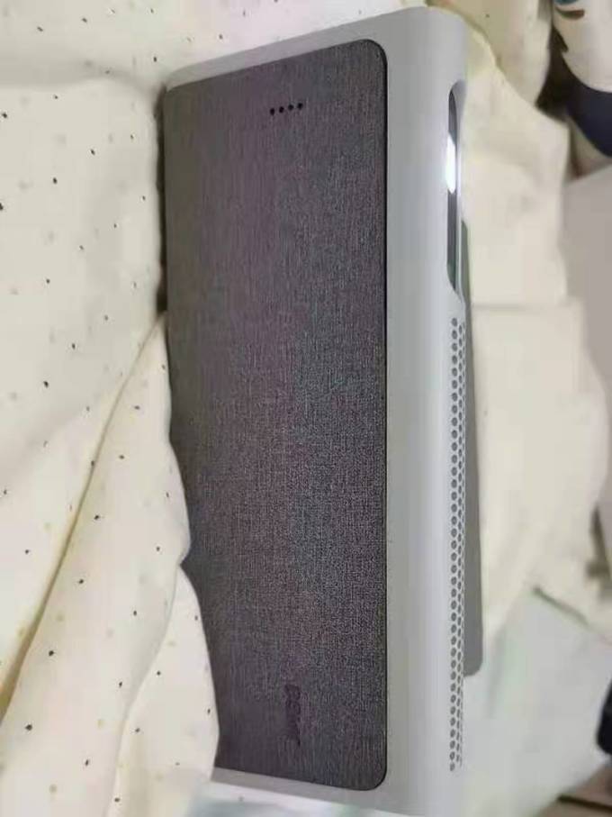 坚果投影投影仪