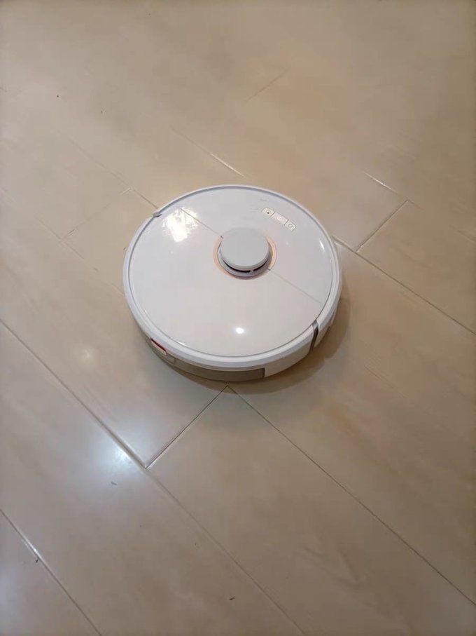 石头扫地机器人