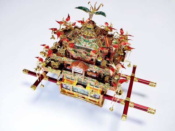 精致的金属立体拼图花轿
