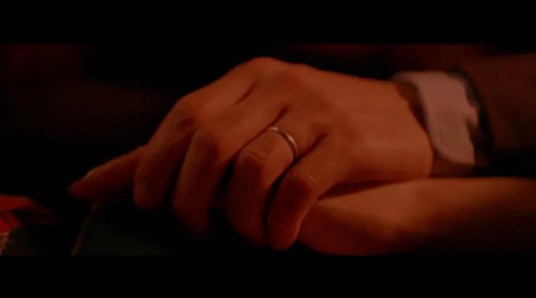 继“周杰伦x苏富比”的跨界合作后,苏富比将与王家卫联手呈现10月现代艺术拍卖