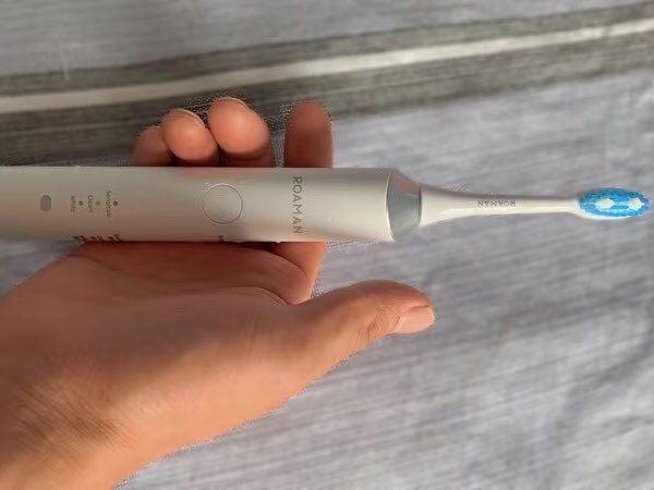 电动牙刷